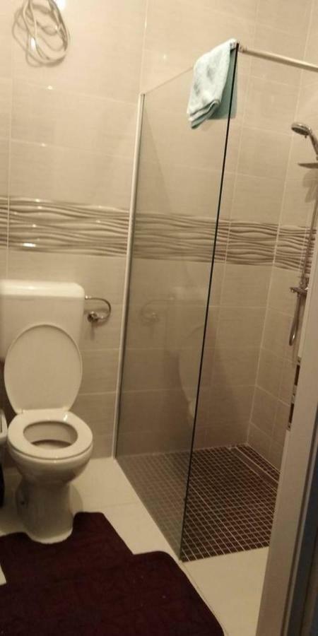 Holiday House Maretta - Apartment No 1 ลูโคโวชูการ์เย ภายนอก รูปภาพ