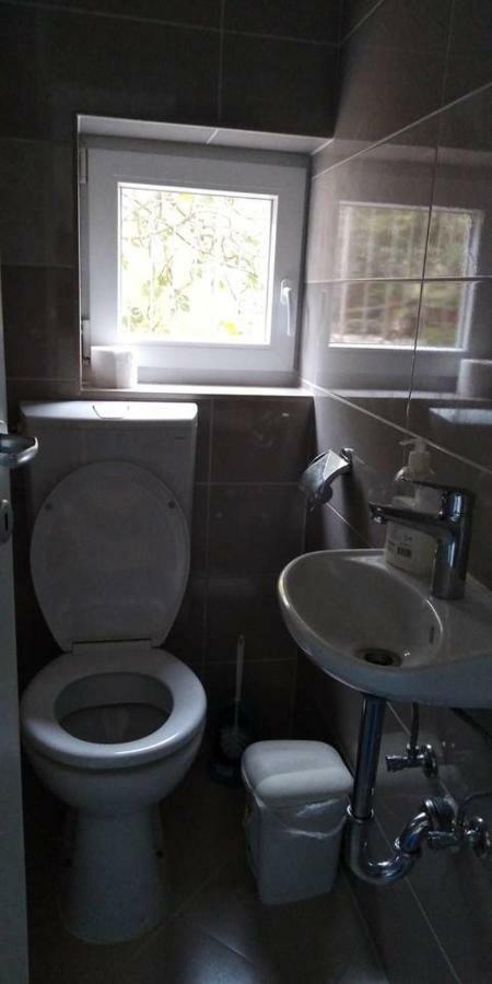 Holiday House Maretta - Apartment No 1 ลูโคโวชูการ์เย ภายนอก รูปภาพ