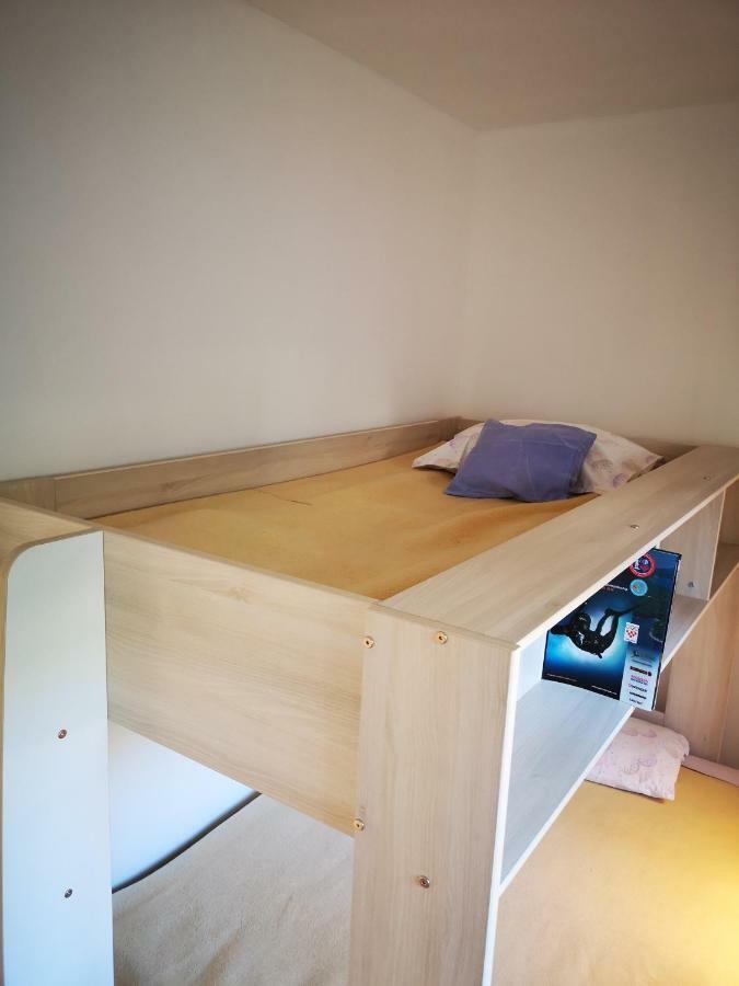 Holiday House Maretta - Apartment No 1 ลูโคโวชูการ์เย ภายนอก รูปภาพ